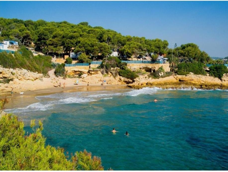 Fantastica Casa Con Piscina Y Playa ,Torredembarra-Tarragona Villa Pobla de Montornes Bagian luar foto