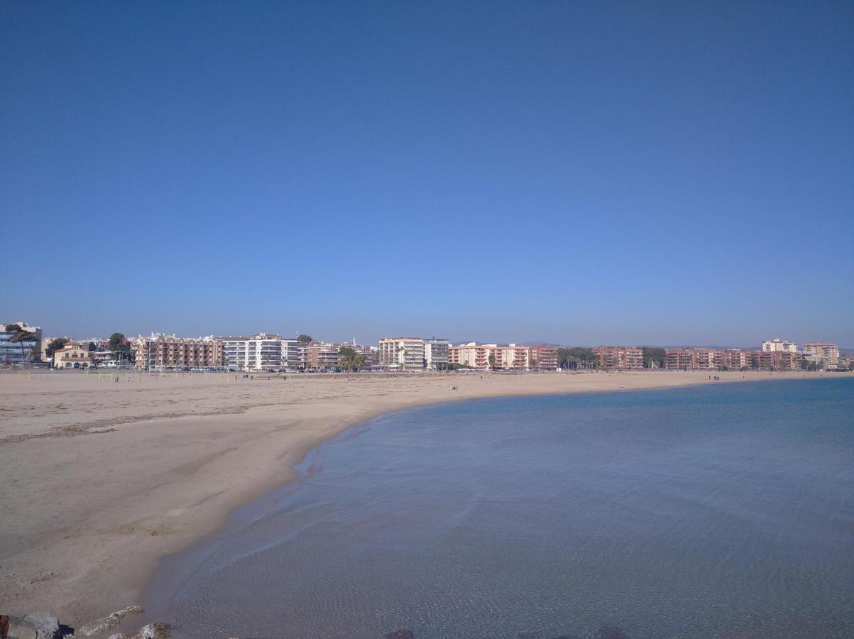 Fantastica Casa Con Piscina Y Playa ,Torredembarra-Tarragona Villa Pobla de Montornes Bagian luar foto